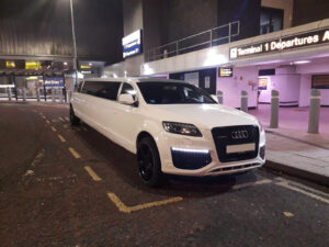 Audi Limousine Hire Front View (School Prom)