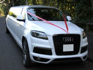Audi Q7 Stretched Prom Limo Hire