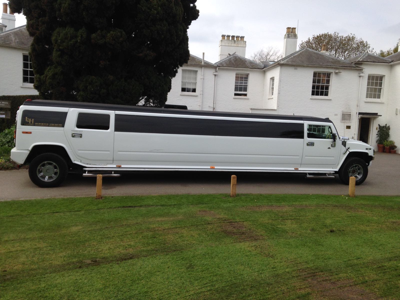 Hummer Hire (Prom Limo Hire)